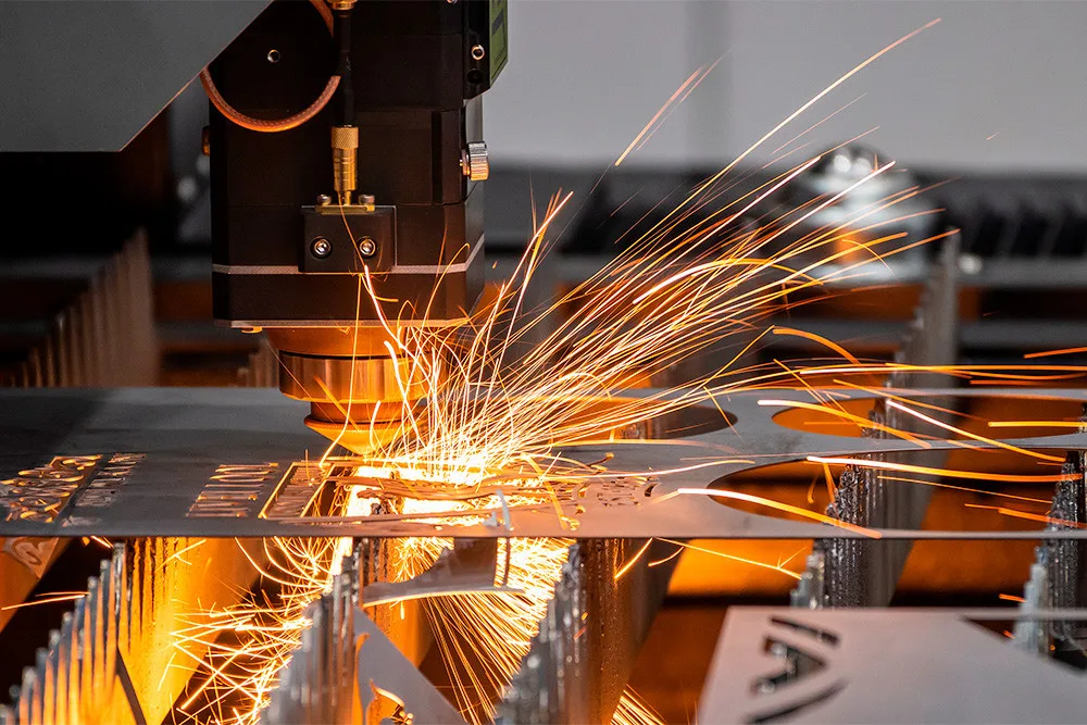 Fiber Laser Cutting